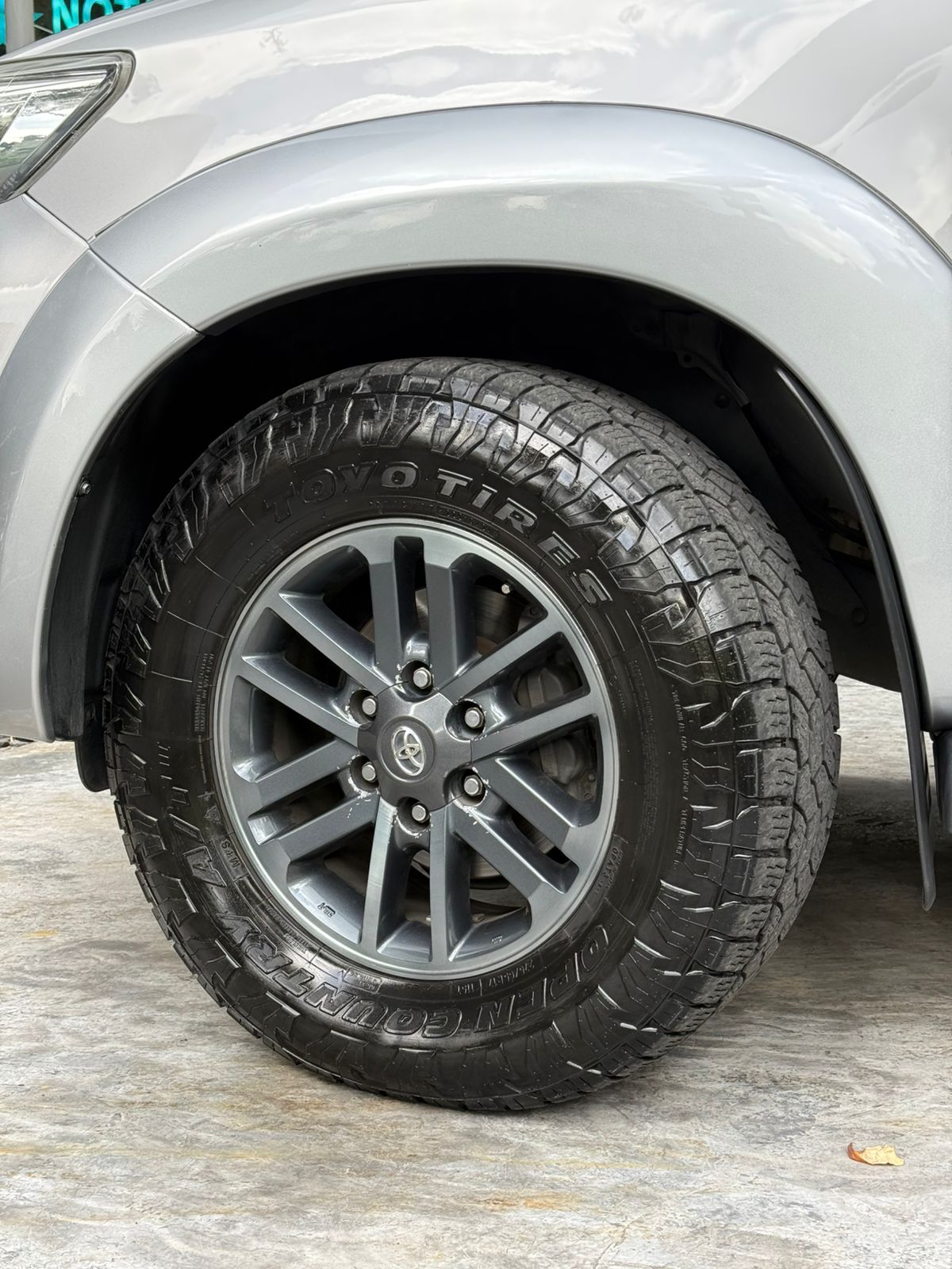 Toyota Fortuner Srv 2015
