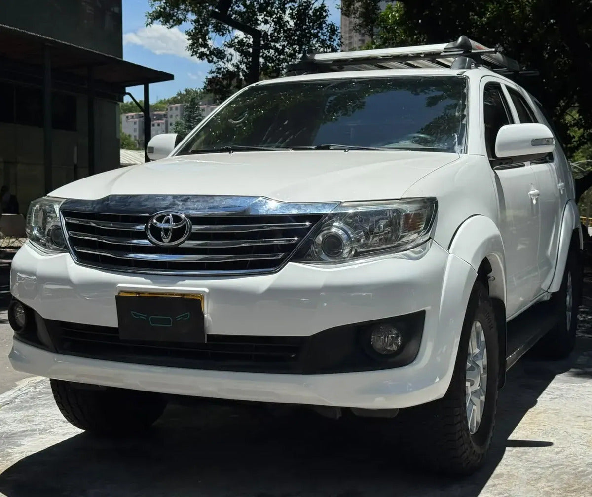 Toyota Fortuner 2.7l 4x4 At