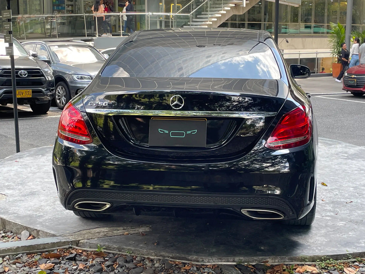 Mercedes-benz Clase C 2.0 Amg