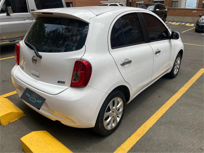 Nissan March 1.6 Sense At