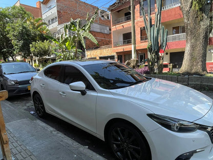 Mazda 3 2.0 Grand Touring At