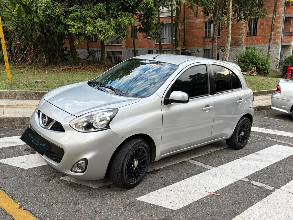 Nissan March 1.6 Advance At
