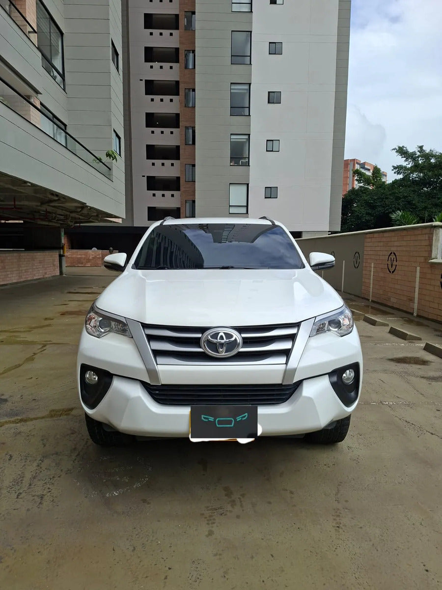 Toyota Fortuner 2.4 Street At 7as