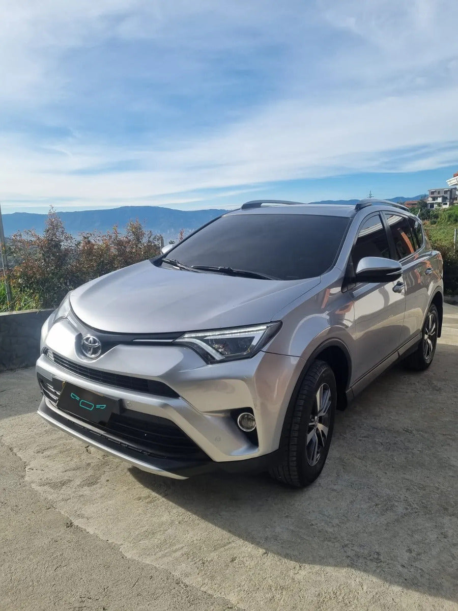 Toyota Rav4 2.0 Street