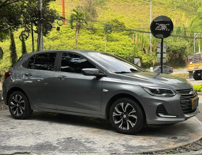 Chevrolet Onix 1.0t Premier Hatch At