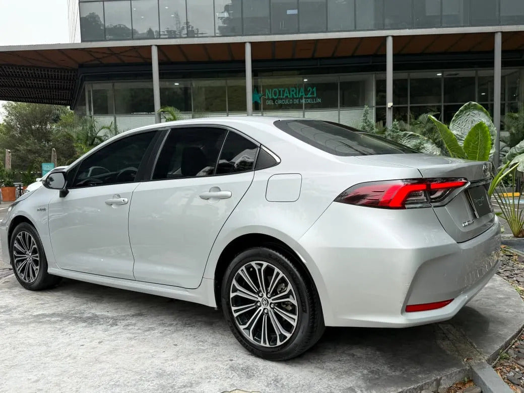 Toyota Corolla 1.8 Se-g Hibrido