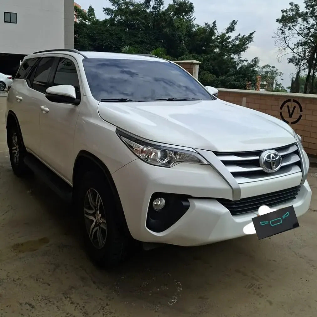 Toyota Fortuner 2.4 Street At 7as