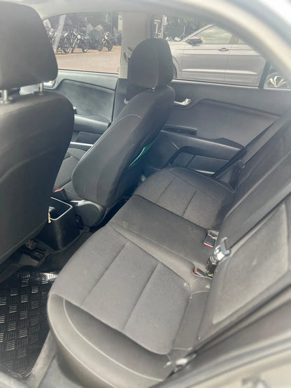 Kia Rio 1.4 Vibrant Mt