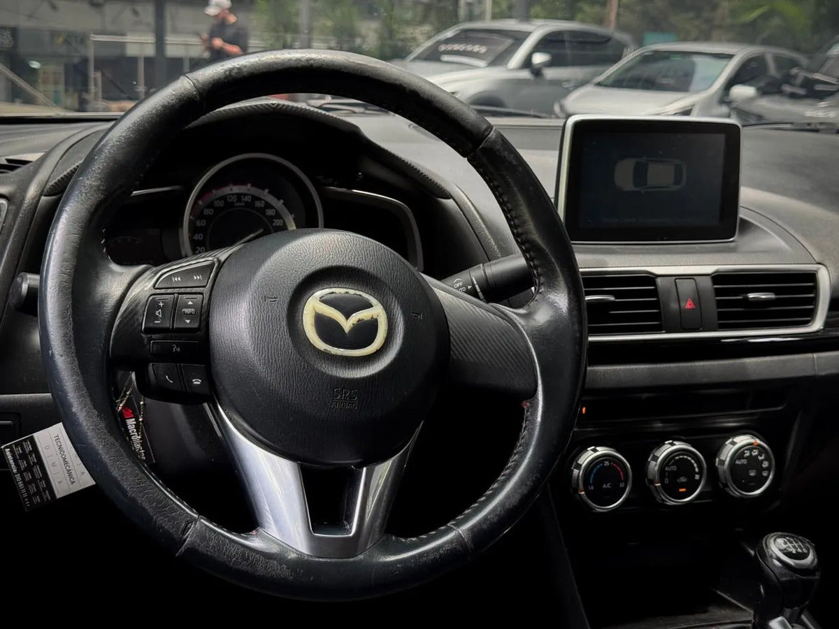 Mazda 3 2.0 Touring