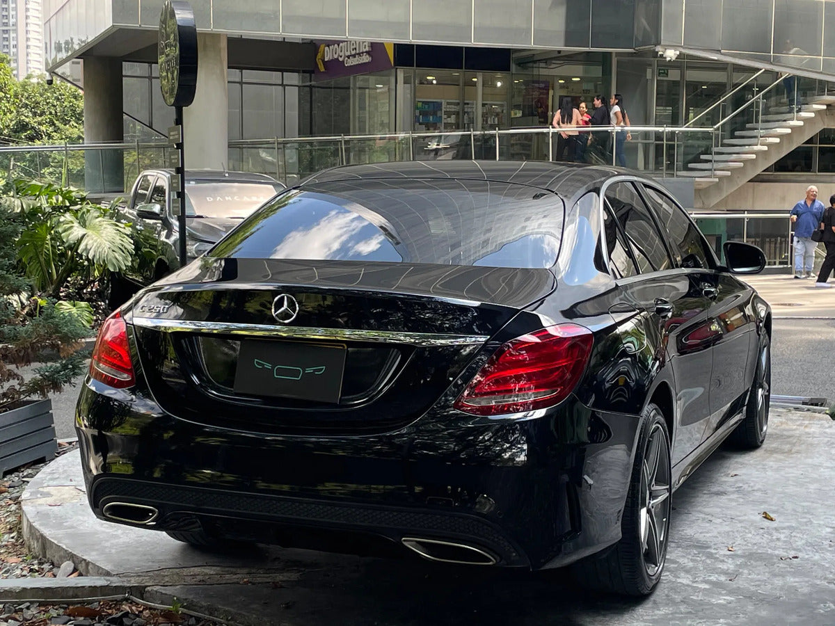 Mercedes-benz Clase C 2.0 Amg