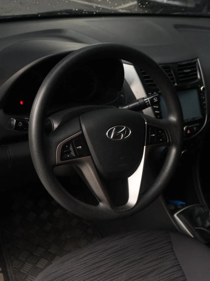 Hyundai Accent 1.6 Premium