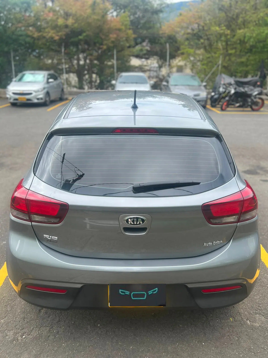 Kia Rio 1.4 Vibrant Mt
