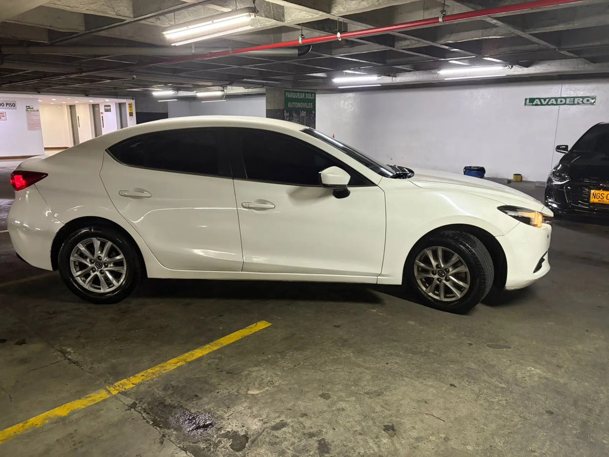 Mazda 3 2.0 Touring At