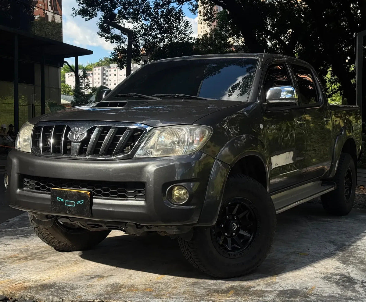 Toyota Hilux 3.0 Srv 4x4