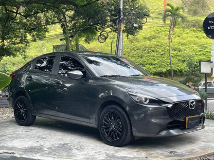 Mazda 2 1.5 Grand Touring Sédan