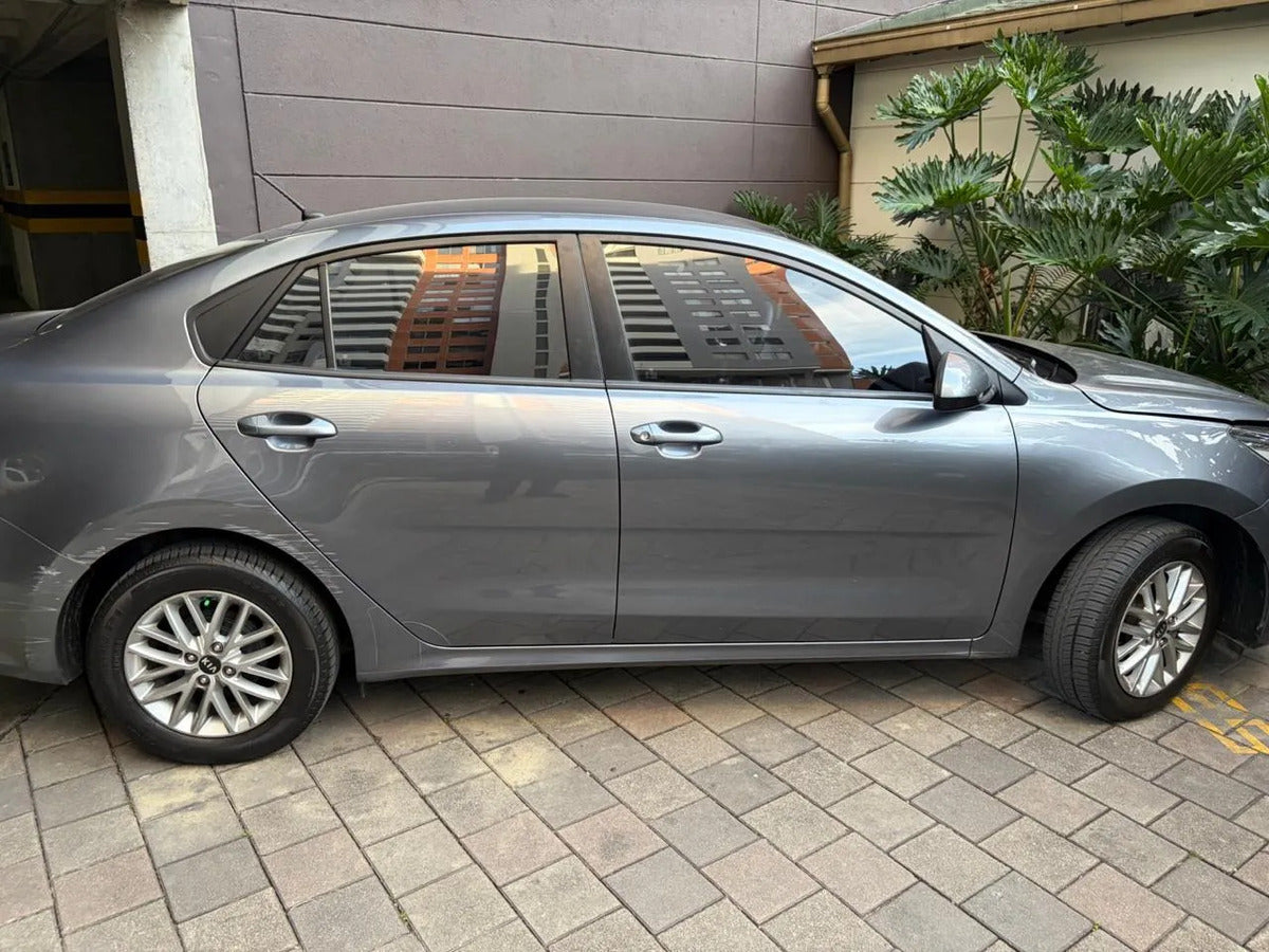 Kia Rio 1.4 Vibrant At