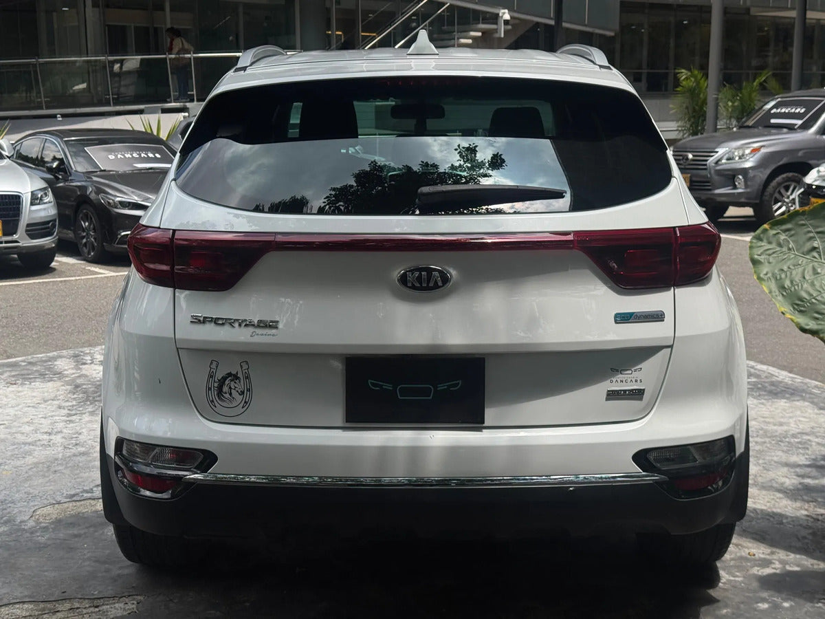 Kia Sportage 1.6 Desire Aut Diésel Hibrido