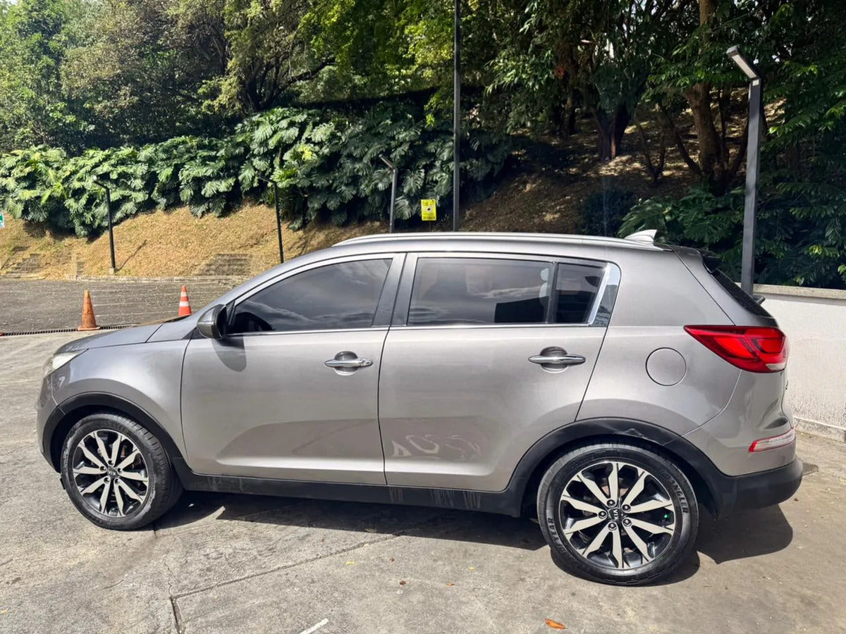 Kia Sportage 2.0 Revolution 4x4 At