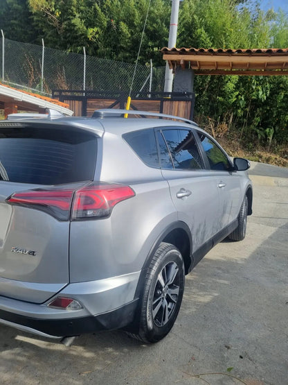 Toyota Rav4 2.0 Street
