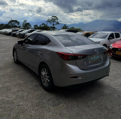 Mazda 3 2.0 Prime