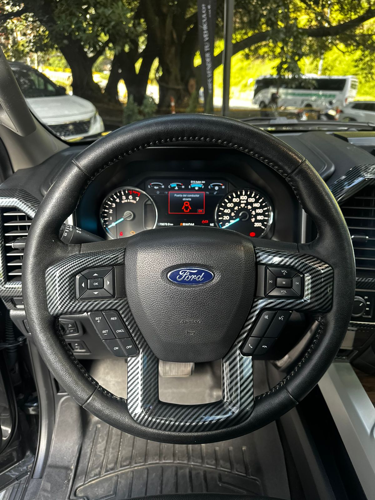 Ford F150 Lariat 2019