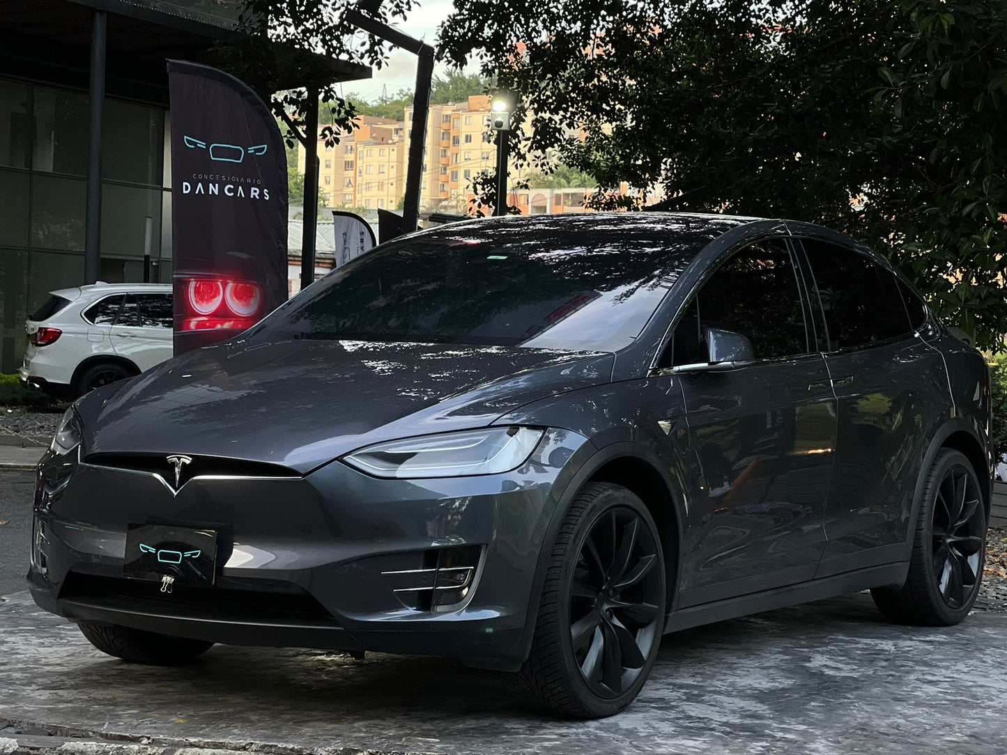 Tesla Model X Long Range Plus 2021