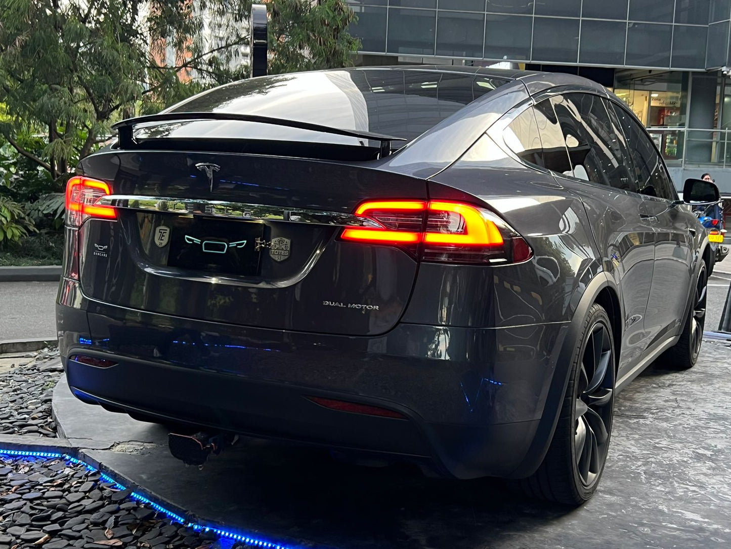 Tesla Model X Long Range Plus 2021