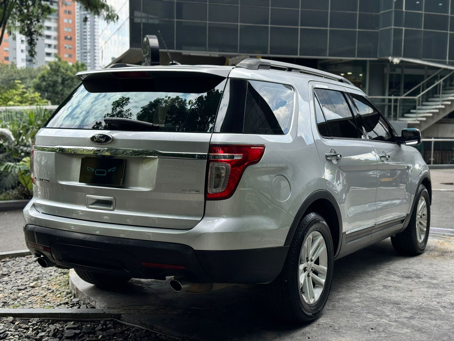 Ford Explorer Limited VALOR DIARIO