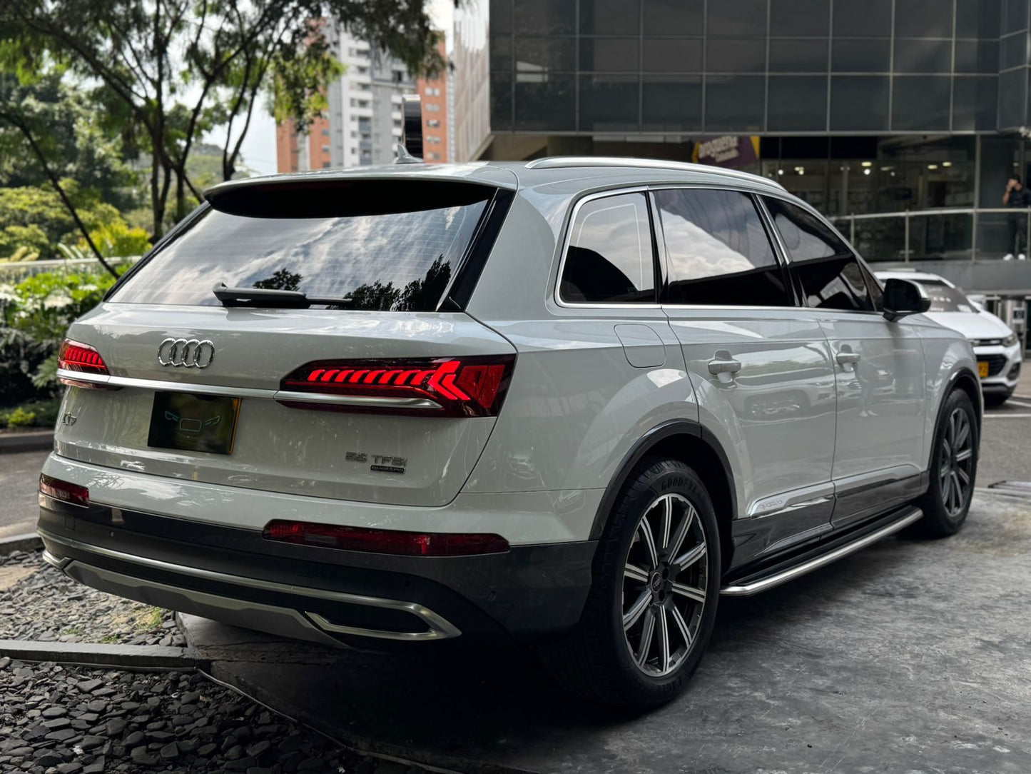Audi Q7 Tfsi Quattro Hibrido 2023