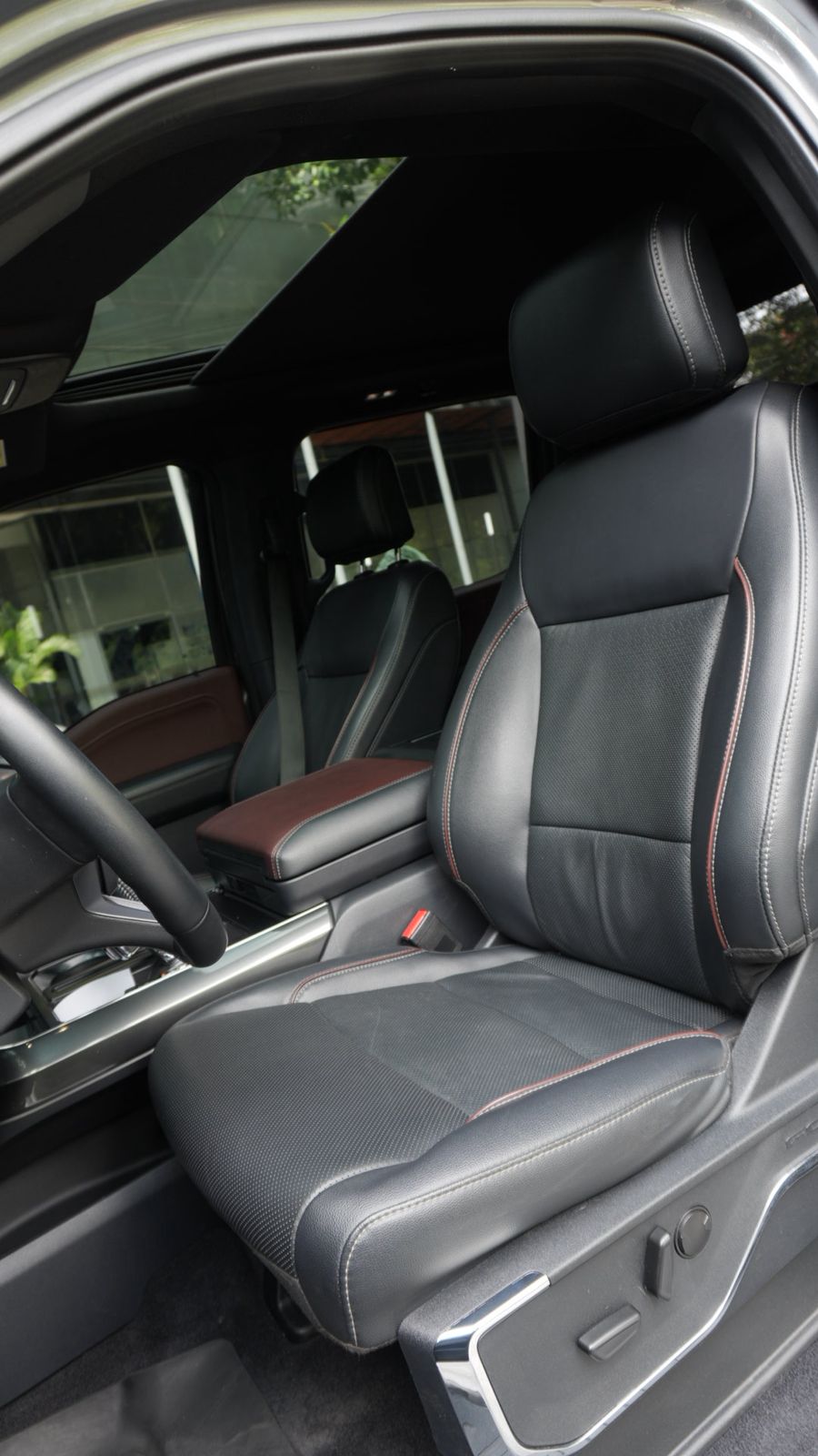 Ford F150 Lariat Sport 2023