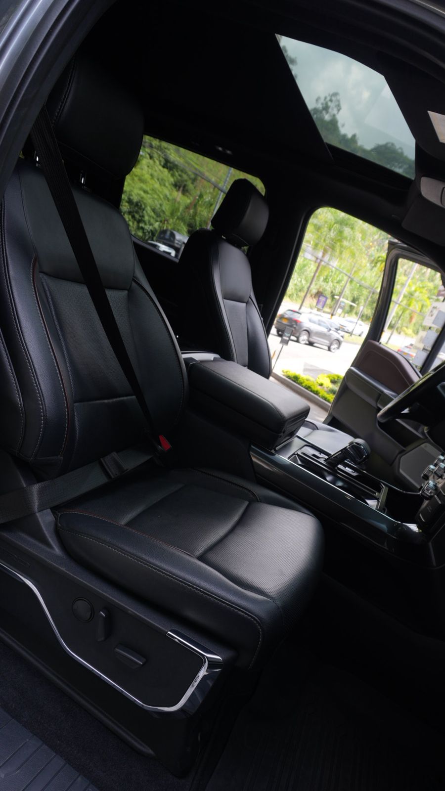 Ford F150 Lariat Sport 2023