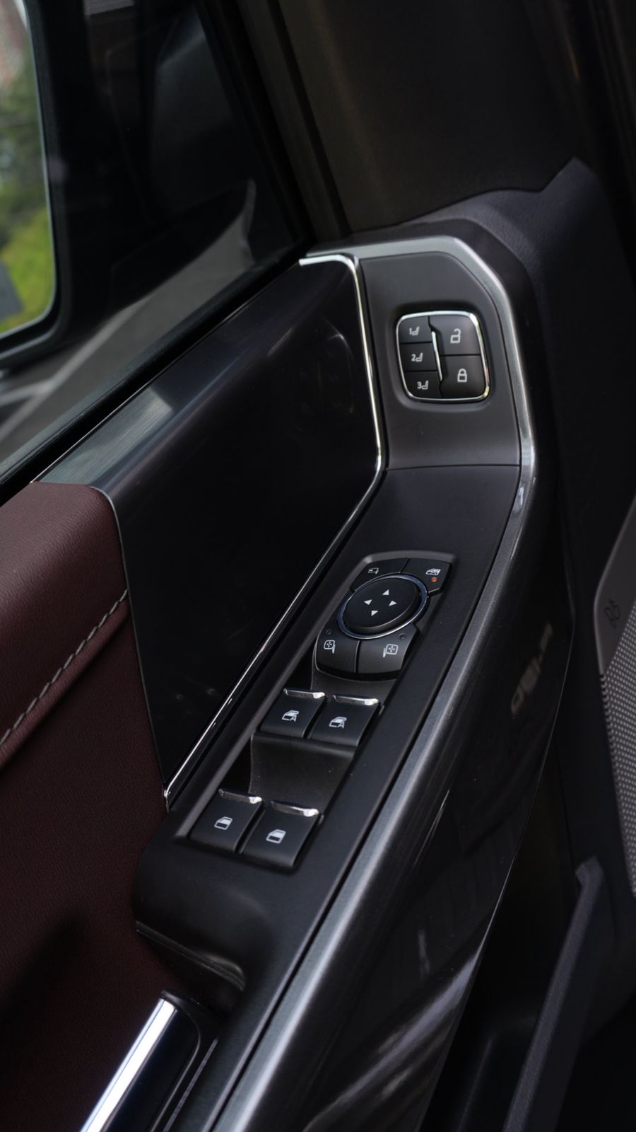 Ford F150 Lariat Sport 2023