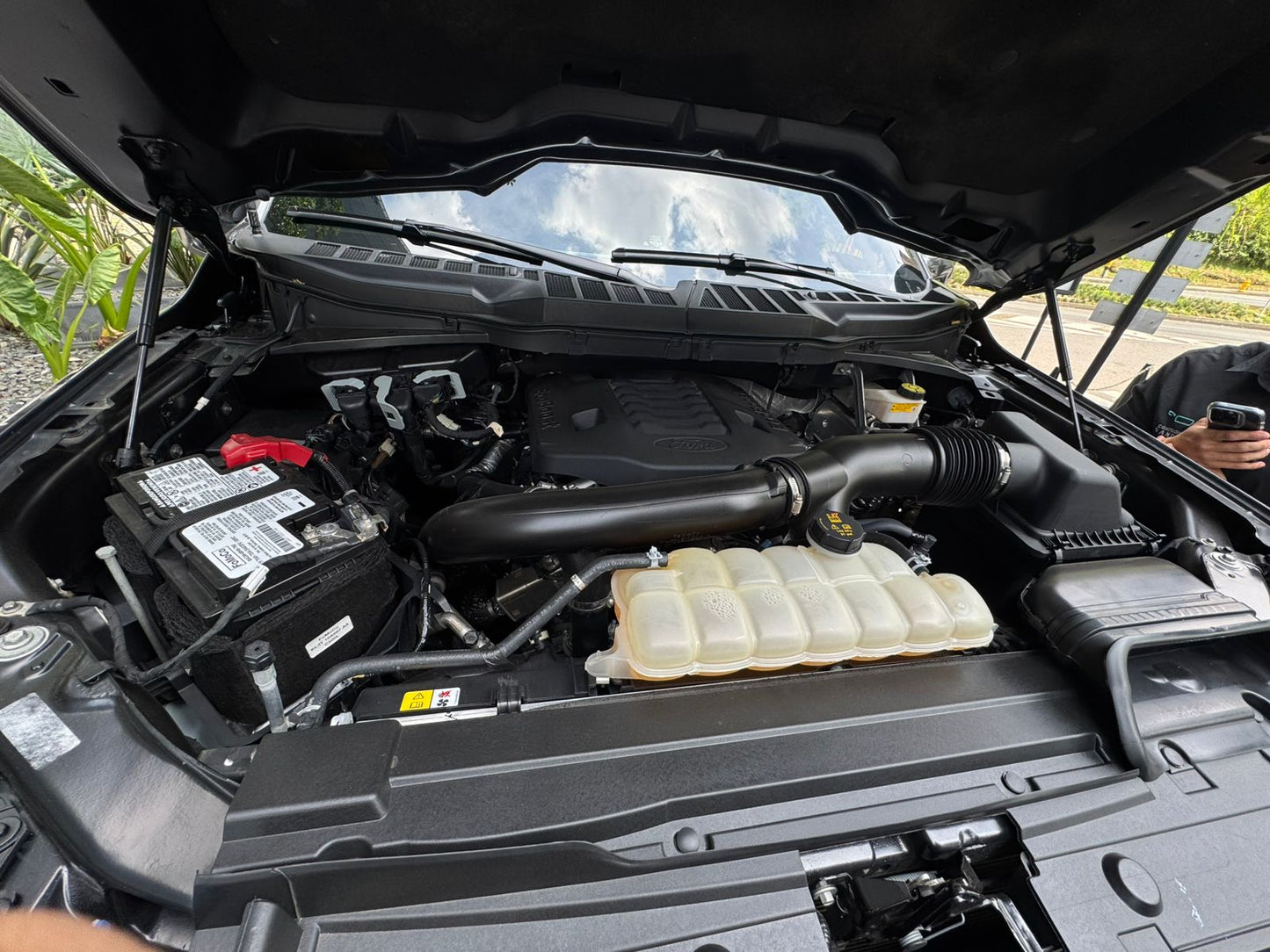 Ford F150 Lariat Sport 2023