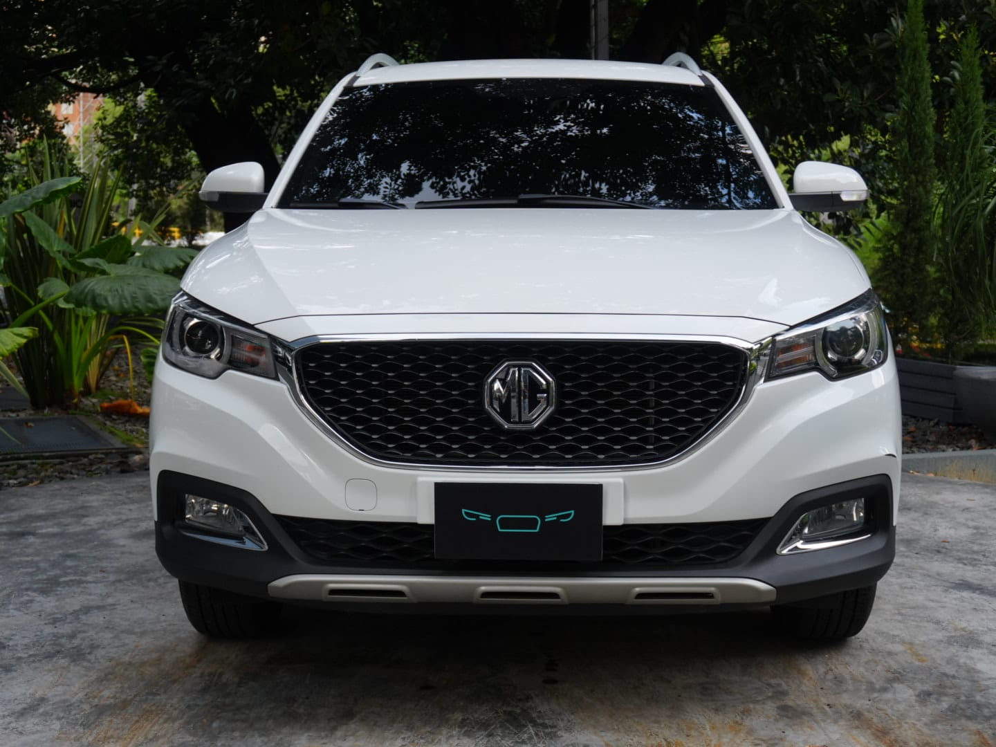 MG ZS MT STD 2026