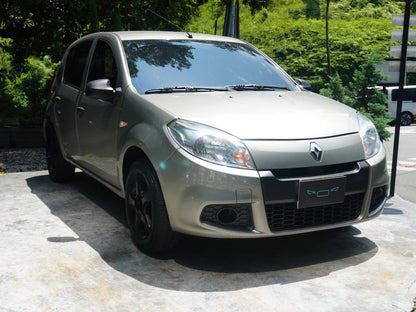 Renault Sandero Authentique 2015
