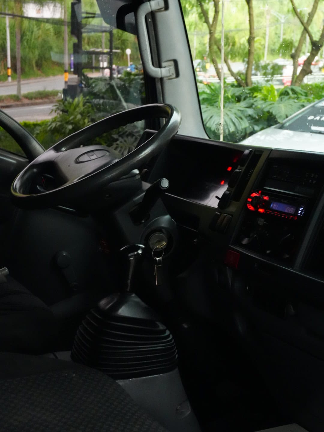 Chevrolet NHR 2014