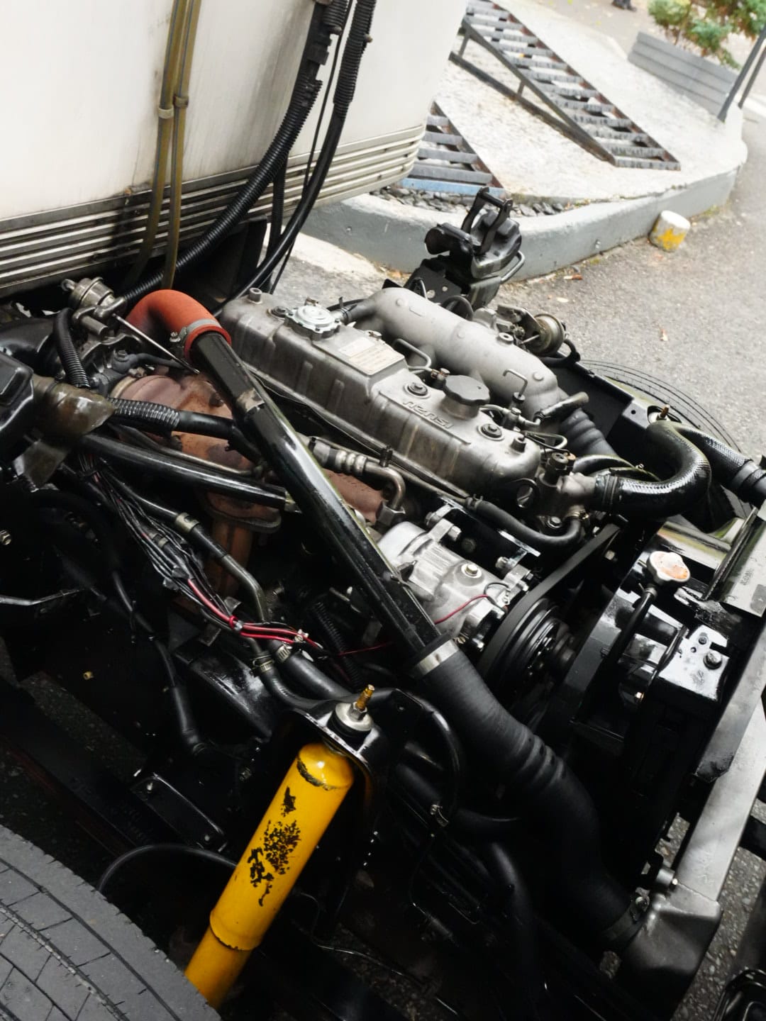 Chevrolet NHR 2014
