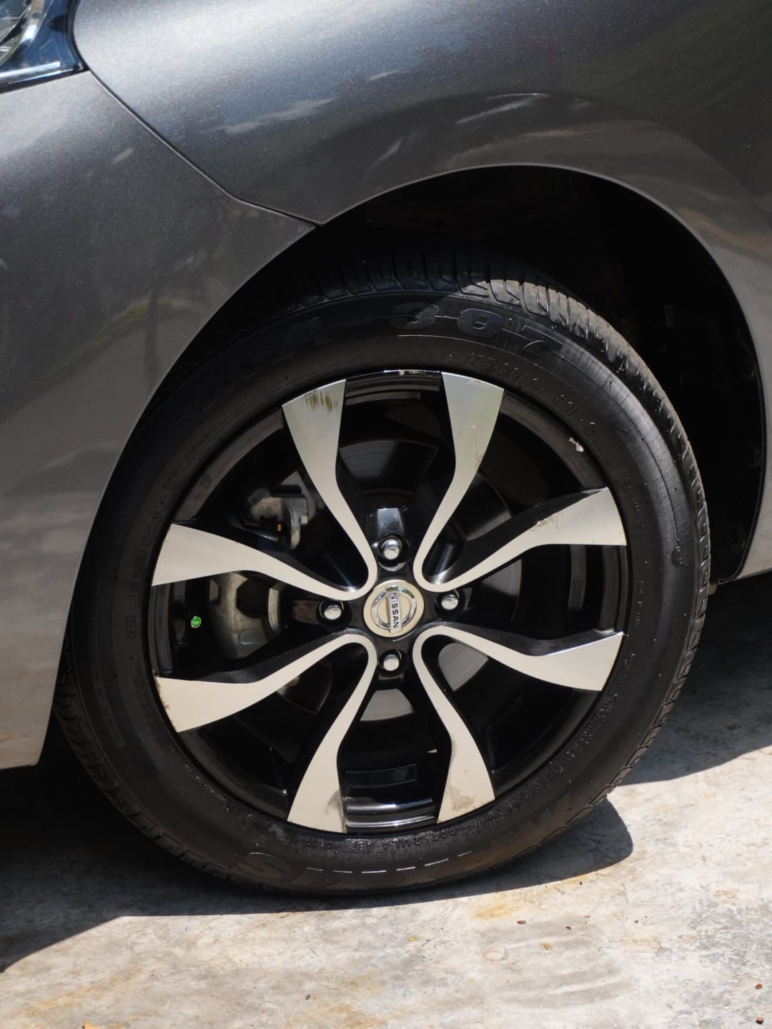 Nissan March Sense Connect 2020