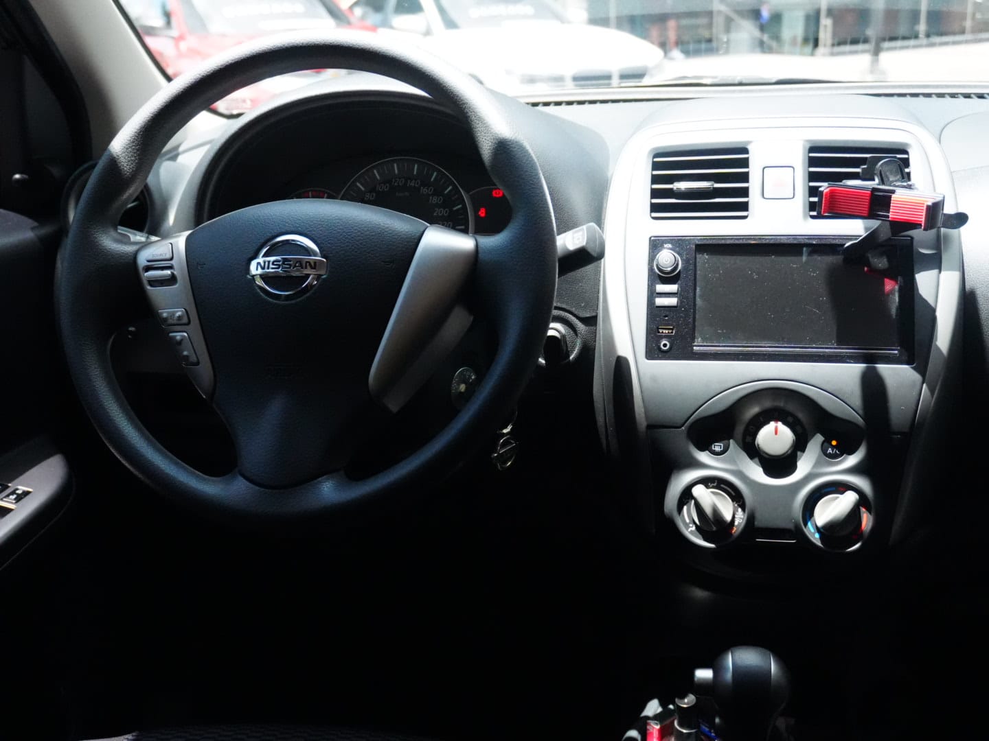 Nissan March Sense Connect 2020