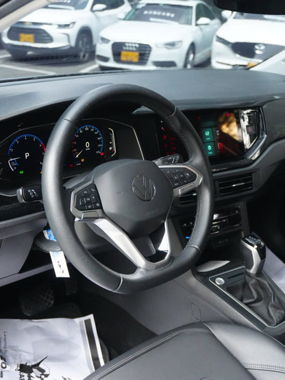 Volkswagen Polo Highline 2025