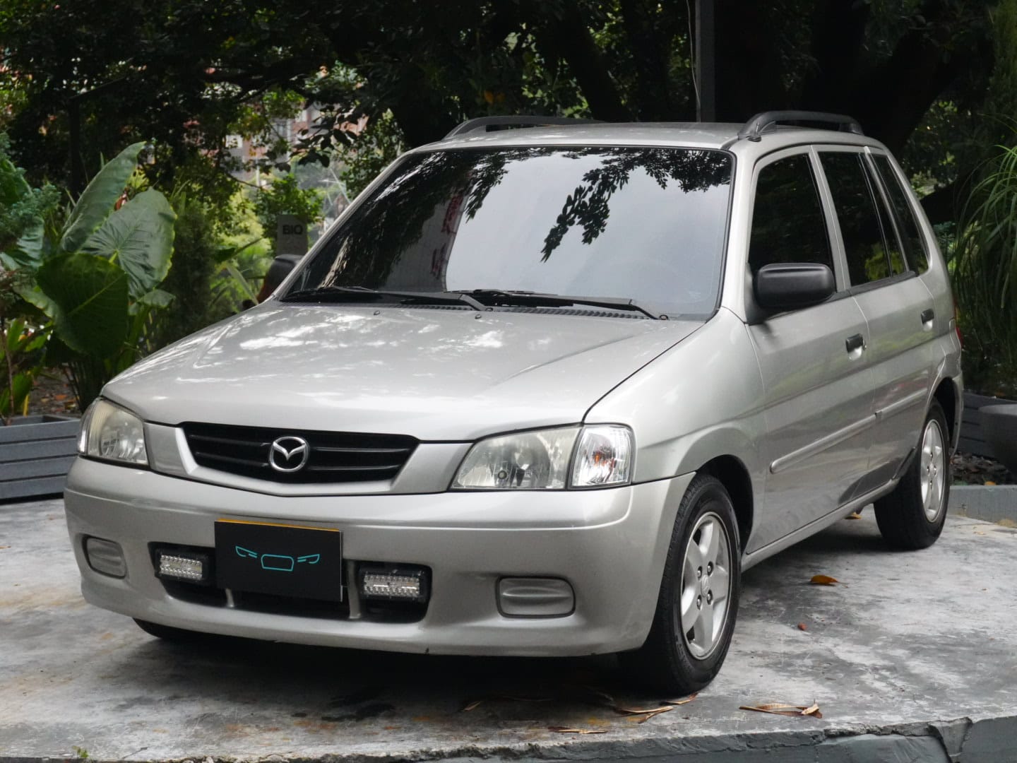 Mazda Demio 2005