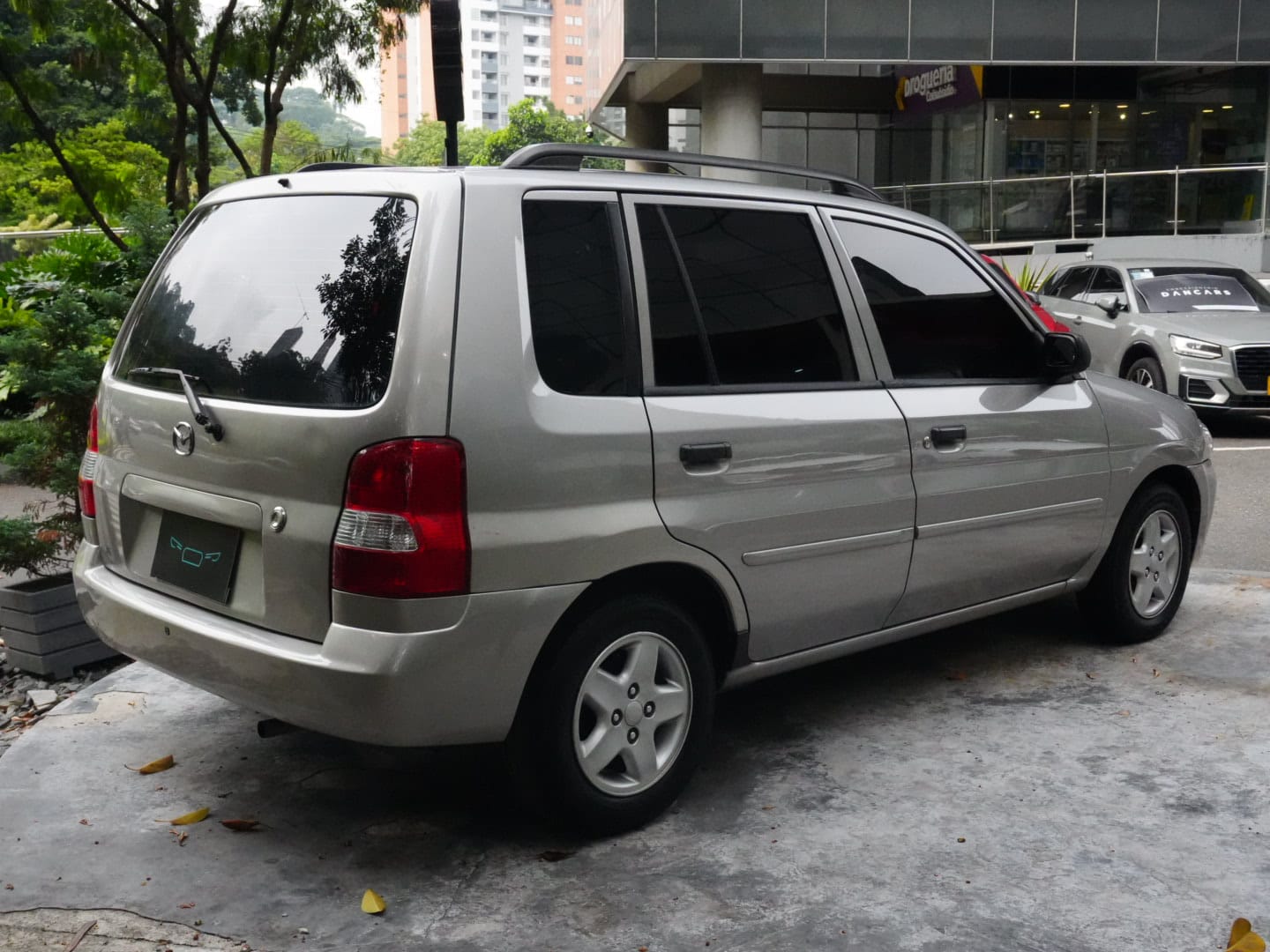 Mazda Demio 2005