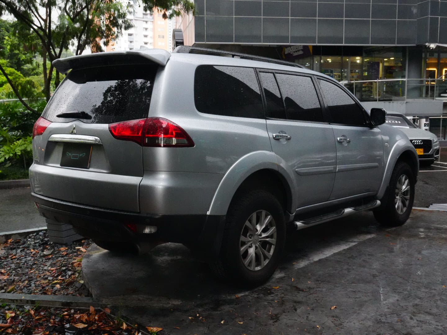 Mitsubishi Nativa Sport 2015