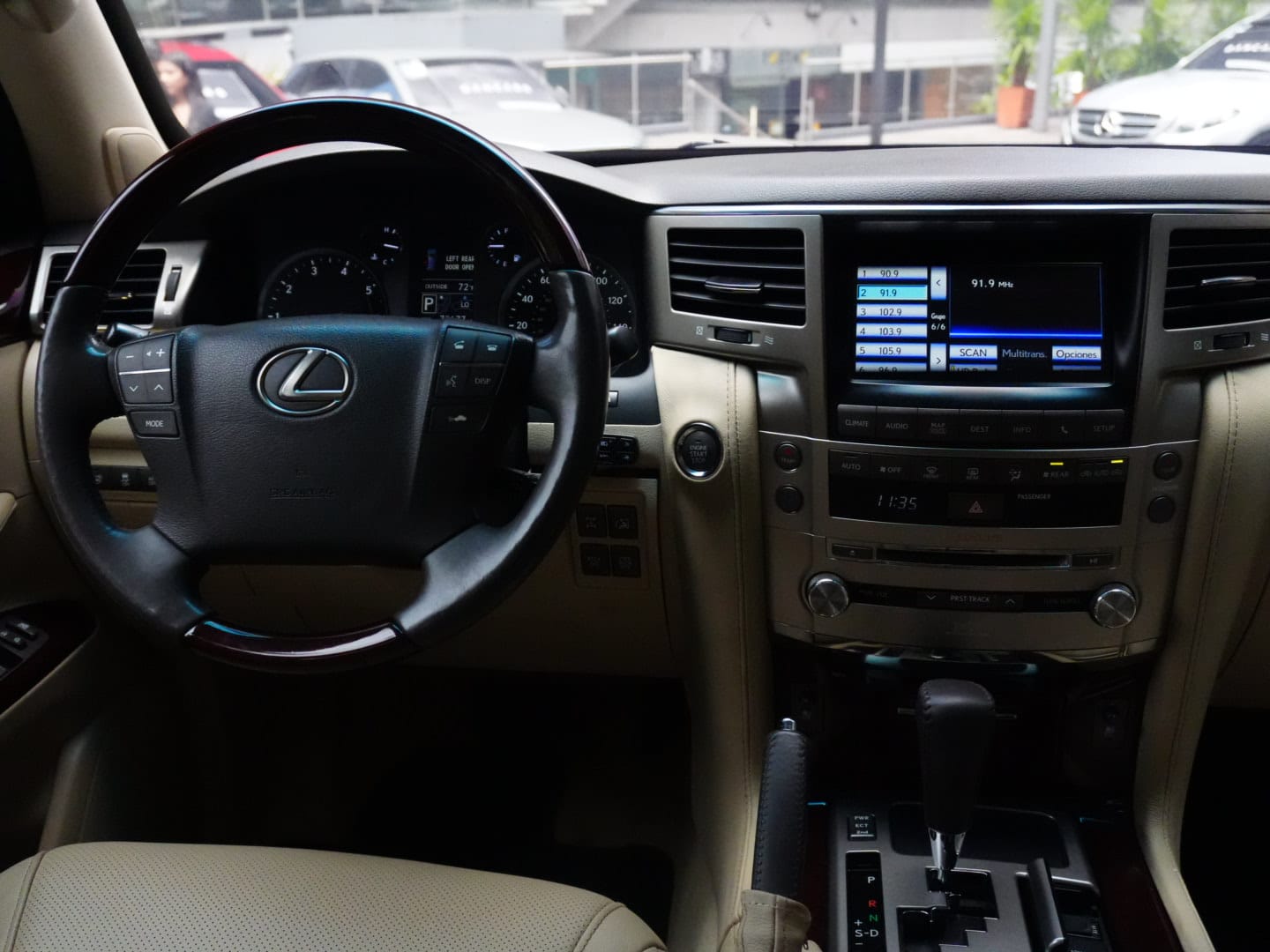 Lexus LX570 2014 Blindaje 2 Plus