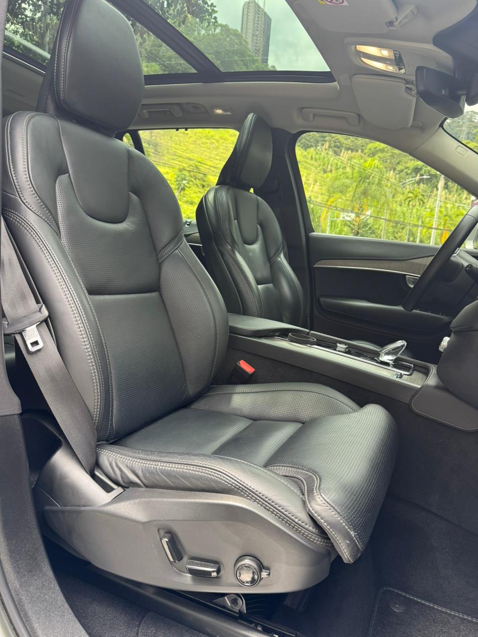 Volvo XC90 Recharge Ultimate Hibrida 2023