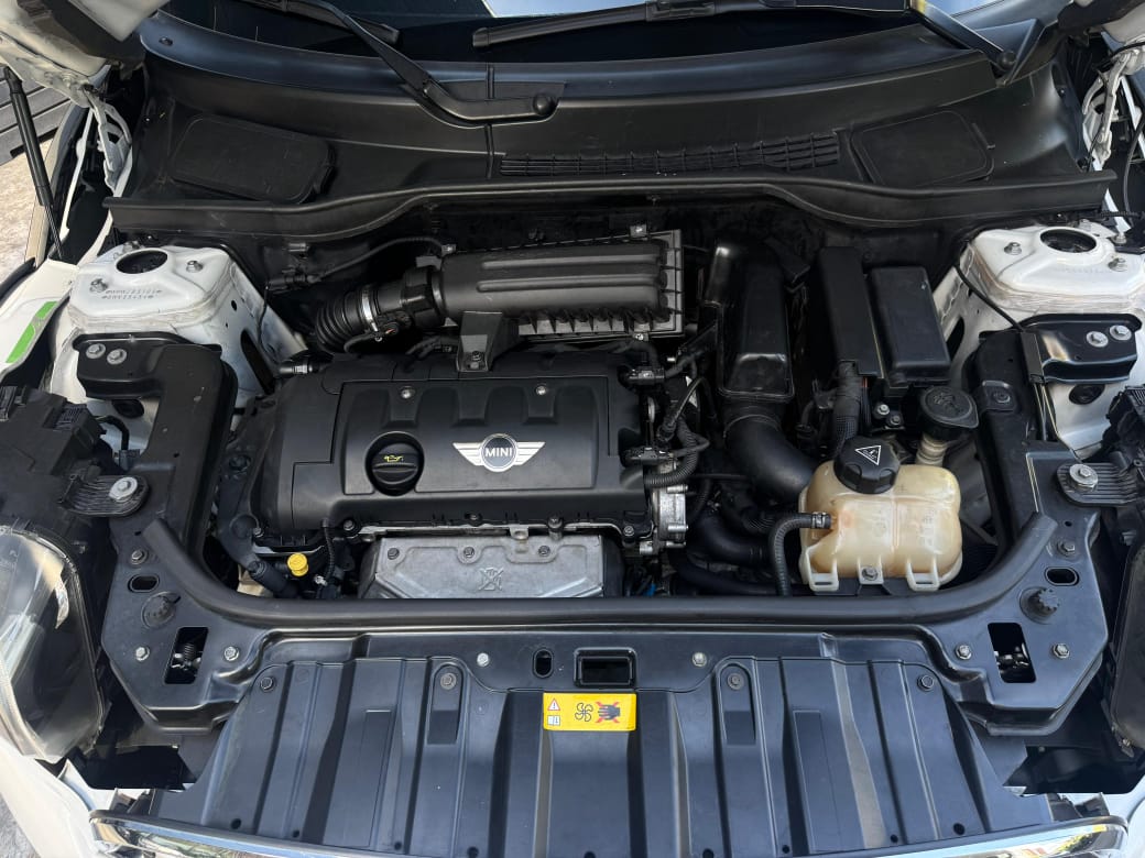 Mini Cooper Countryman 2011
