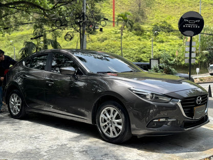 Mazda 3 Touring 2019