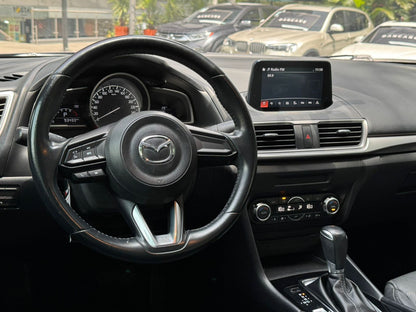 Mazda 3 Touring 2019