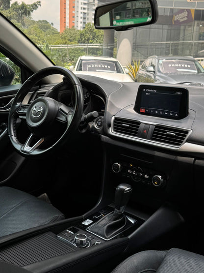 Mazda 3 Touring 2019