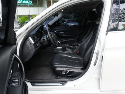 BMW 320I 2017